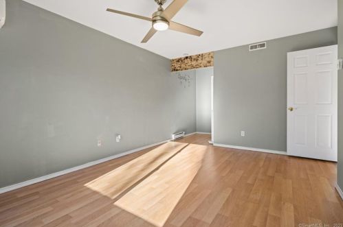 165 Candlewood Dr, Wapping CT  06074-2613 exterior