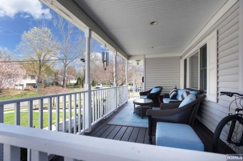 98 Birch St, Closter NJ  07624-1745 exterior