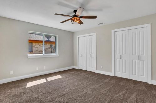 702 Carleton Dr, Richardson TX  75081-5906 exterior