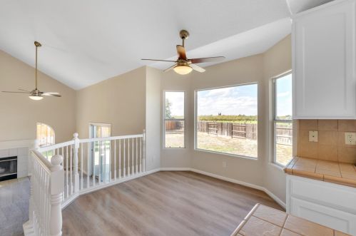 2009 Carlsbad Caverns Ct, Newman CA  95360-9635 exterior