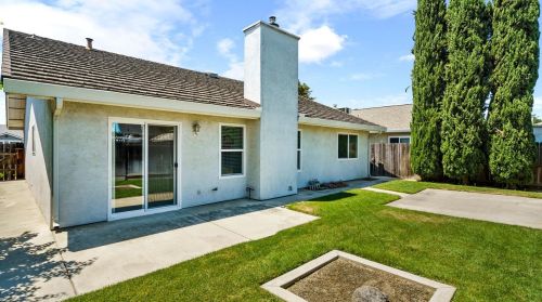 1539 Bailey Dr, Ripon CA  95366-3153 exterior