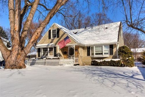 3421 Ashwood Dr, Des Moines, IA 50322-3025