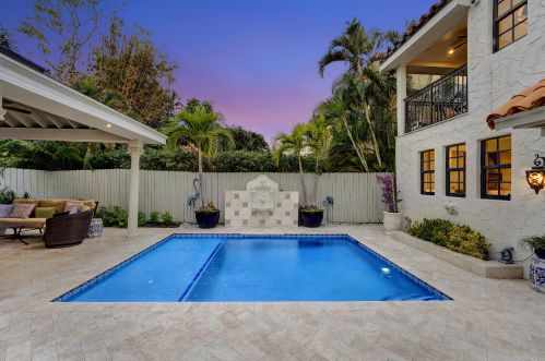 258 Granada Rd, West Palm Beach FL  33401-7921 exterior