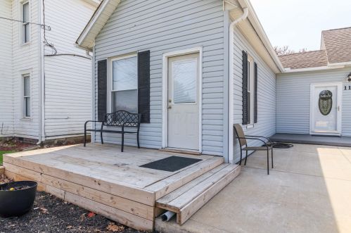 115 High St, Hebron OH  43025-9038 exterior