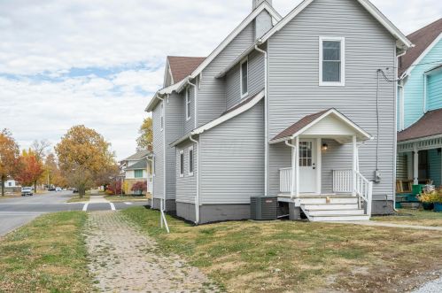 231 Fayette St, Washington Ch OH  43160-1305 exterior