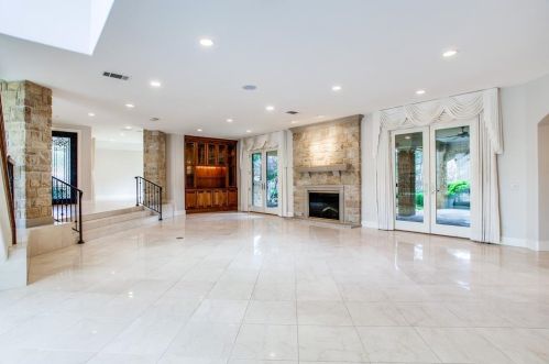 1111 Pebble Beach Dr, Midlothian TX  76063-2645 exterior