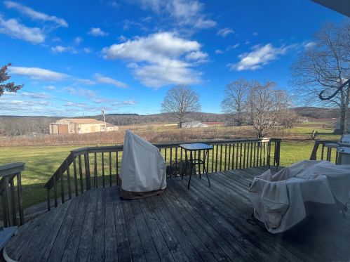 299 Matson Hill Rd, South Glastonbury, CT 06073-3411