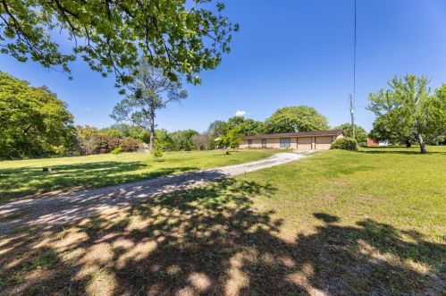 1830 Newt Patterson Rd, Midlothian, TX 76063-4229