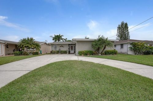 4916 Pompano Dr, New Port Richey, FL 34652-4497