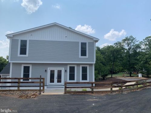 17344 Dry Mill Rd, Leesburg, VA 20175-7021