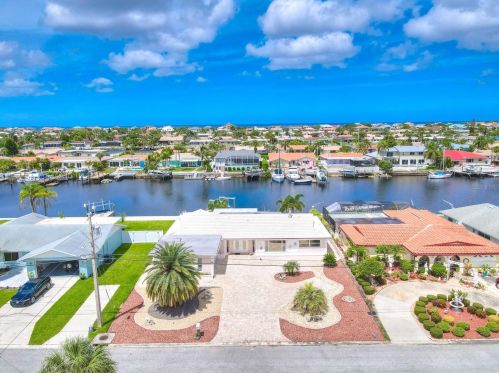 5339 Bowline Bnd, New Port Richey, FL 34652-3074