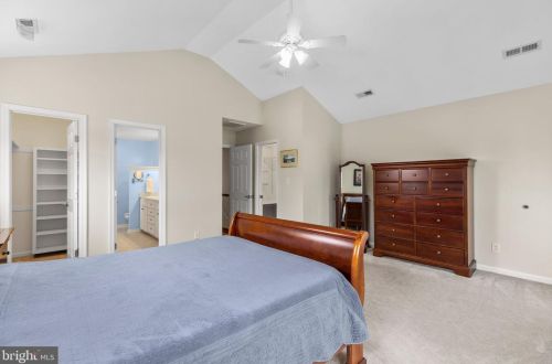 527 Willis St, Fredericksburg VA  22401-5650 exterior