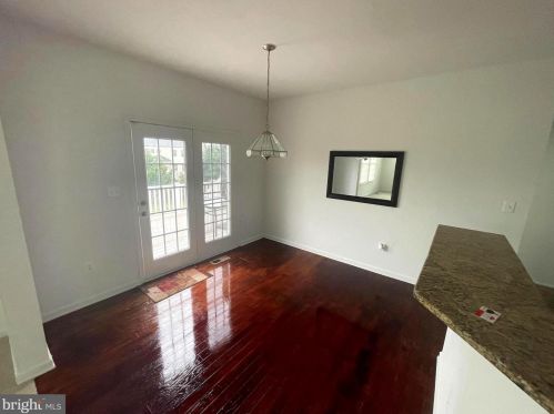 7 Ivy Spring Ln, Fredericksburg VA  22406-8205 exterior