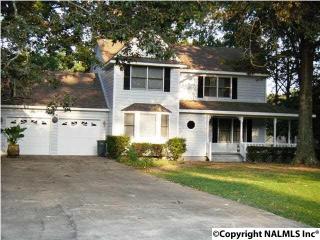 13495 Shelly Dr, Madison AL  35757-6525 exterior