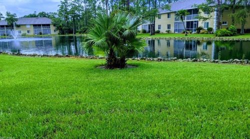 5642 Woodmere Lake Cir, Naples, FL 34112-2706