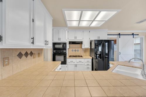 6364 David Ave, Loomis CA  95650-9568 exterior