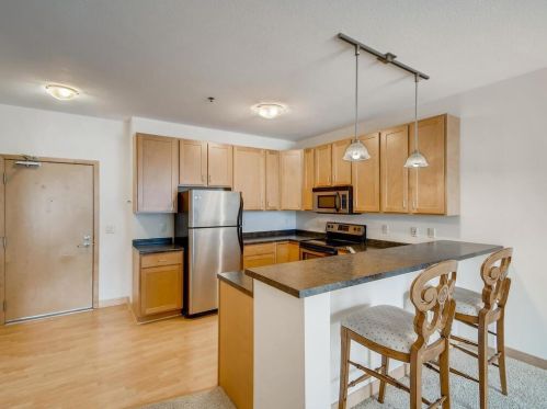 2900 University Ave, Minneapolis, MN 55414-3288