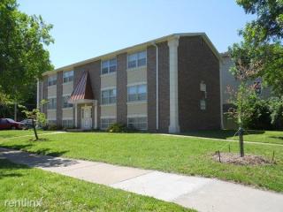 1115 12th St, Manhattan KS  66502-5722 exterior