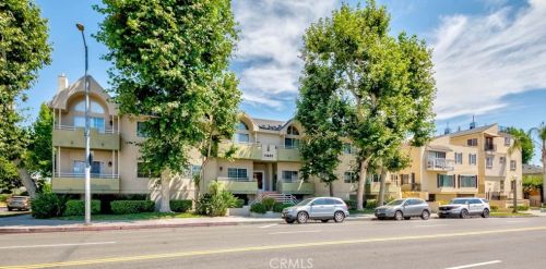 11485 Moorpark St, North Hollywood, CA 91602-2058