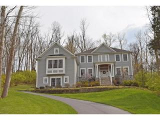 7149 5 Mile Rd, Cincinnati, OH 45230-3924