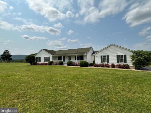803 Hook Hill Rd, Richmond National Battlefiel VA  22835-3505 exterior
