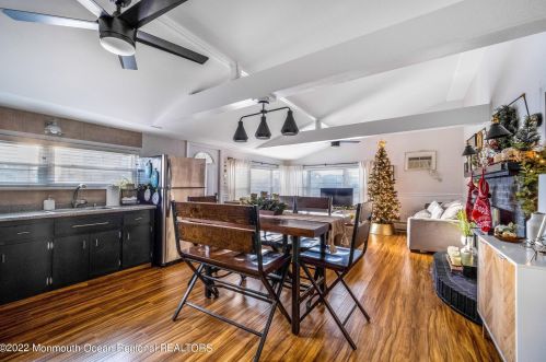 1412 Tamiami Rd, Lacey NJ  08731-5038 exterior