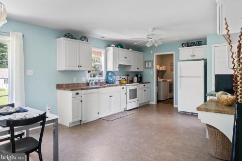 21181 Sand Dollar Trl, Lewes DE  19958-6818 exterior