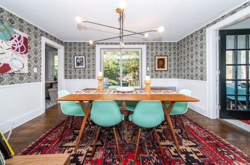 77 Kewanee Rd, New Rochelle NY  10804-1301 exterior