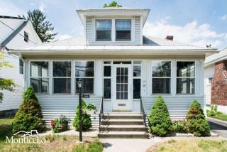 114 Eileen St, Albany, NY 12203-2140