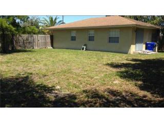 151 70th Ave, Hollywood FL  33024-5648 exterior