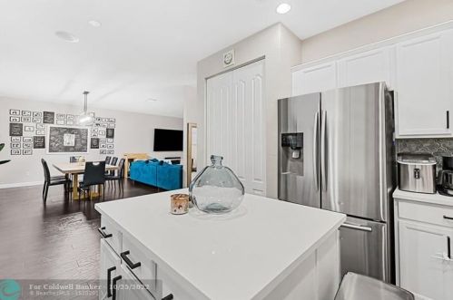 3812 Aspen Leaf Dr, Boynton Beach FL  33436-1700 exterior