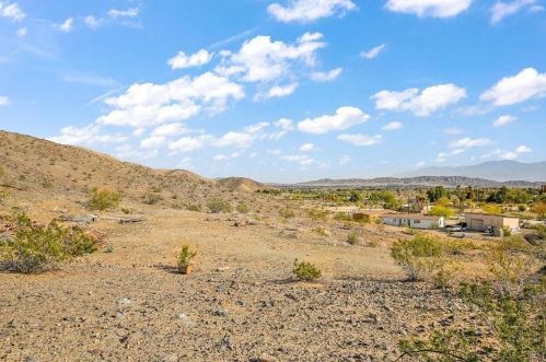 73420 18th Ave, Desert Hot Springs CA  92241-7844 exterior