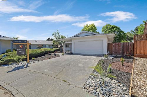 2426 Balmoral St, Union City, CA 94587-1830