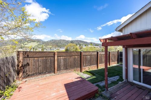 1401 Snowy Cloud Way, Santa Rosa CA  95409-4373 exterior