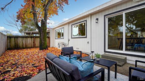 5058 Parkhurst Dr, Santa Rosa CA  95409-3258 exterior