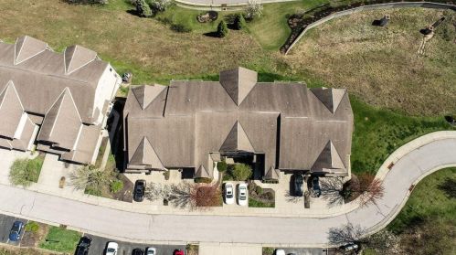 338 Eastview Ct, Covington, KY 41016-1700