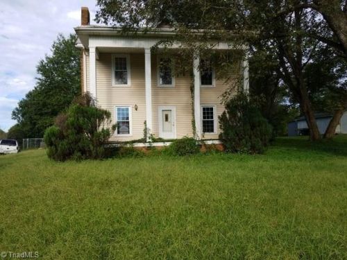 181 Rose St, Franklinville, NC 27248-8634