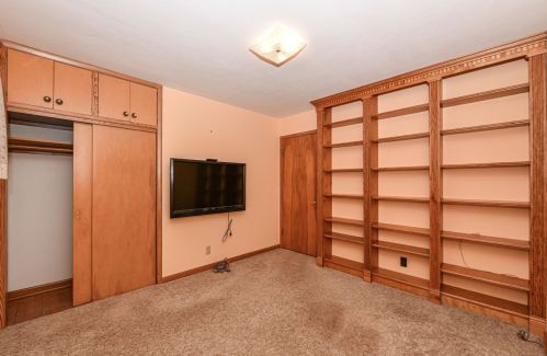 1426 Homestead Trl, Thiensville WI  53092-3217 exterior