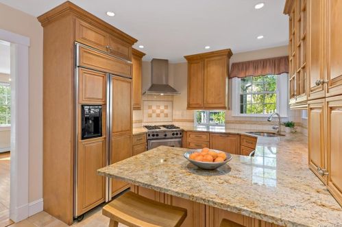 59 Orchard Ridge Rd, Chappaqua NY  10514-2731 exterior