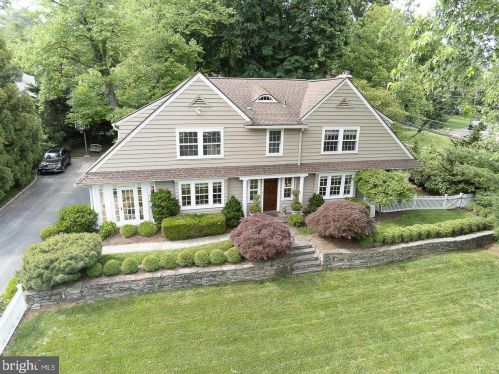 146 Little Ln, Haverford, PA 19041-1707