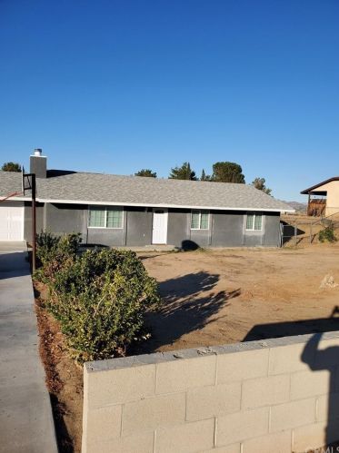 16770 Ottawa St, Victorville, CA 92395-8931