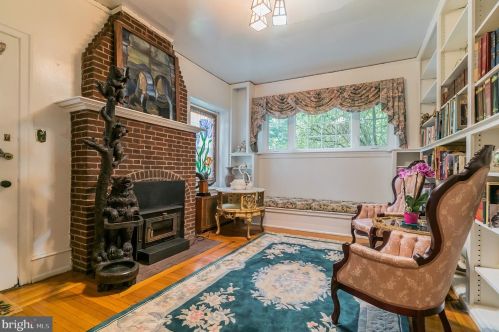 401 College Ave, Haverford PA  19041-1009 exterior