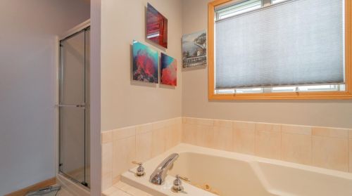 9156 Maple Dr, Dyer IN  46373-9149 exterior