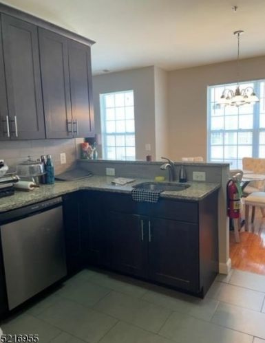 152 Conover Ter, Lebanon NJ  08833-2179 exterior