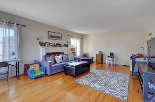 425 Laurel Ave, Brea CA  92821-6632 exterior