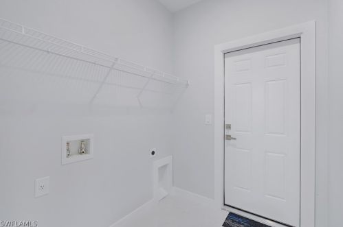 301 15th Ter, Cape Coral FL  33909-1239 exterior