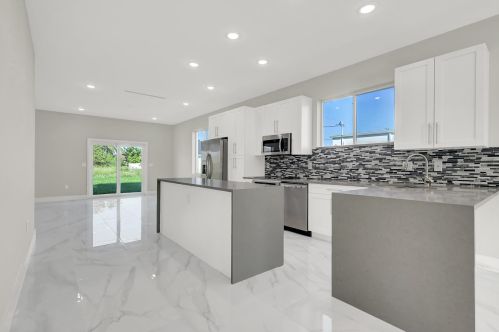 169 Becker Rd, Fort Pierce FL  exterior
