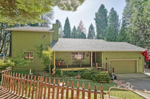 6020 Chickaree Ln, Pacific House, CA 95726-9743