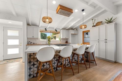 2105 Alden Ave, Anaheim CA  92806-4502 exterior