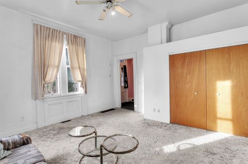 213 Penn St, Verona PA  15147-1024 exterior